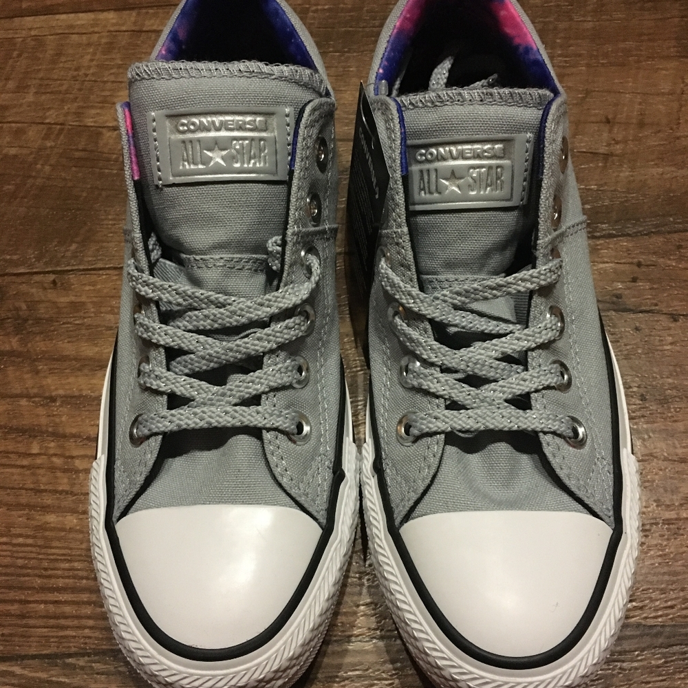 Gray Lowtop Converse